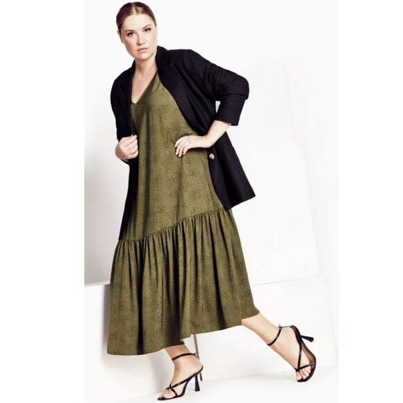 NWT Refinery Green Plus Size Quest Sleeveless Relaxed Fit Dress Size XS/14 - Picture 3 of 9